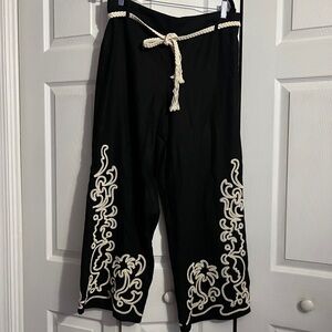 Rachel Zoe Black Wide-Leg Pants with Cream Embroidery